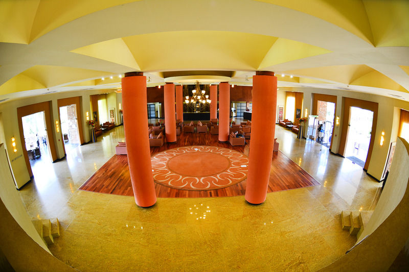 Munyonyo Commonwealth Resort Kampala Bagian luar foto