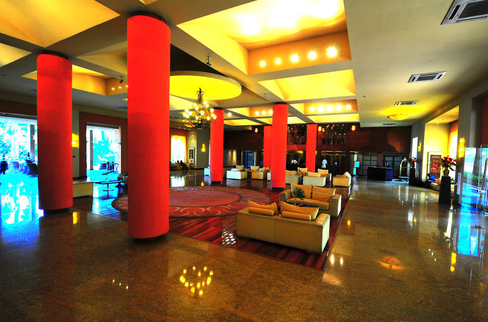Munyonyo Commonwealth Resort Kampala Bagian luar foto
