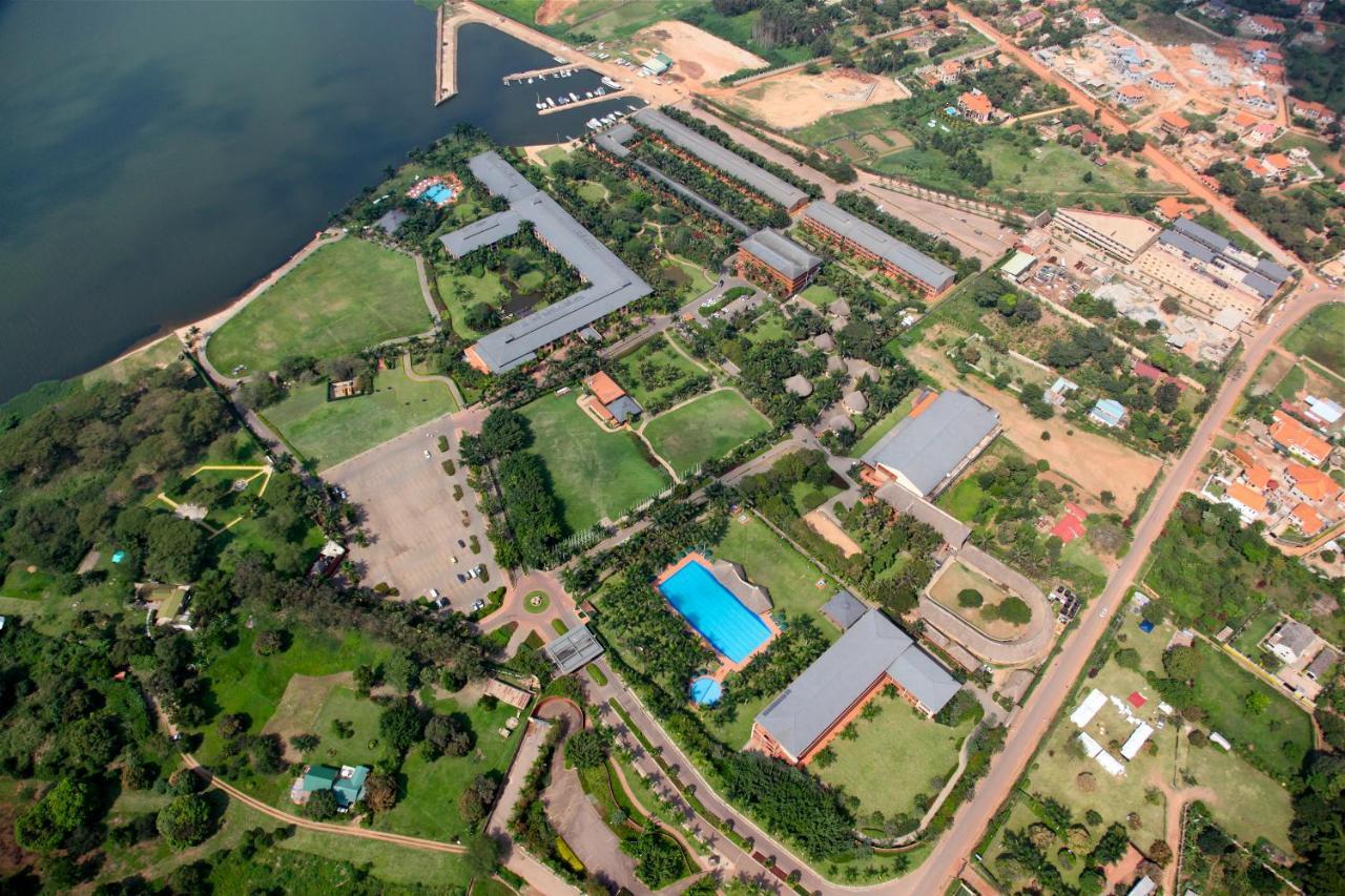 Munyonyo Commonwealth Resort Kampala Bagian luar foto